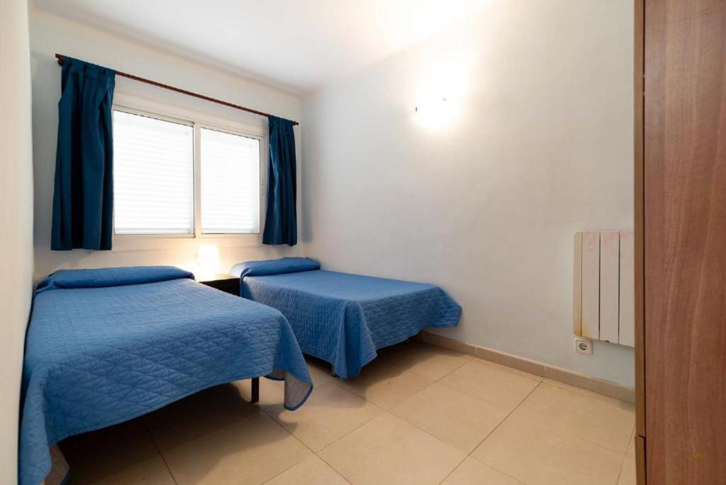 Apartamentos Denis 카스테데펠스 외부 사진