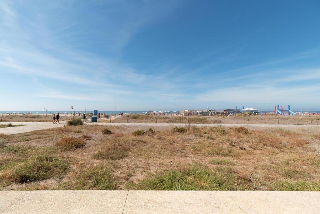 Apartamentos Denis 카스테데펠스 외부 사진